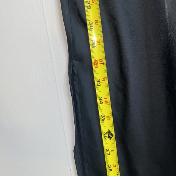 🎀NWT Beautiful Black V-Neck slip dress with slit up the side! - Picture 6 of 12